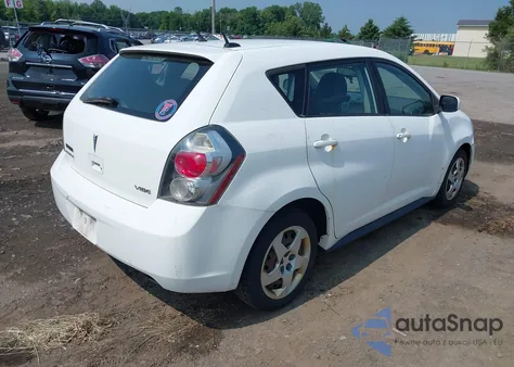 2009 Pontiac Vibe из США, поврежденный, VIN 5Y2SP67809Z449108
